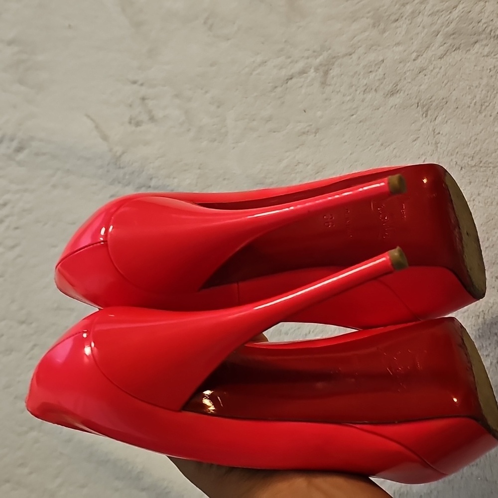 Red Peep-Toe Pumps - Picture 3 of 8
